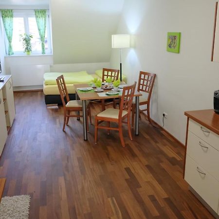 Jungingers Aparthotel Holzheim  Exterior photo